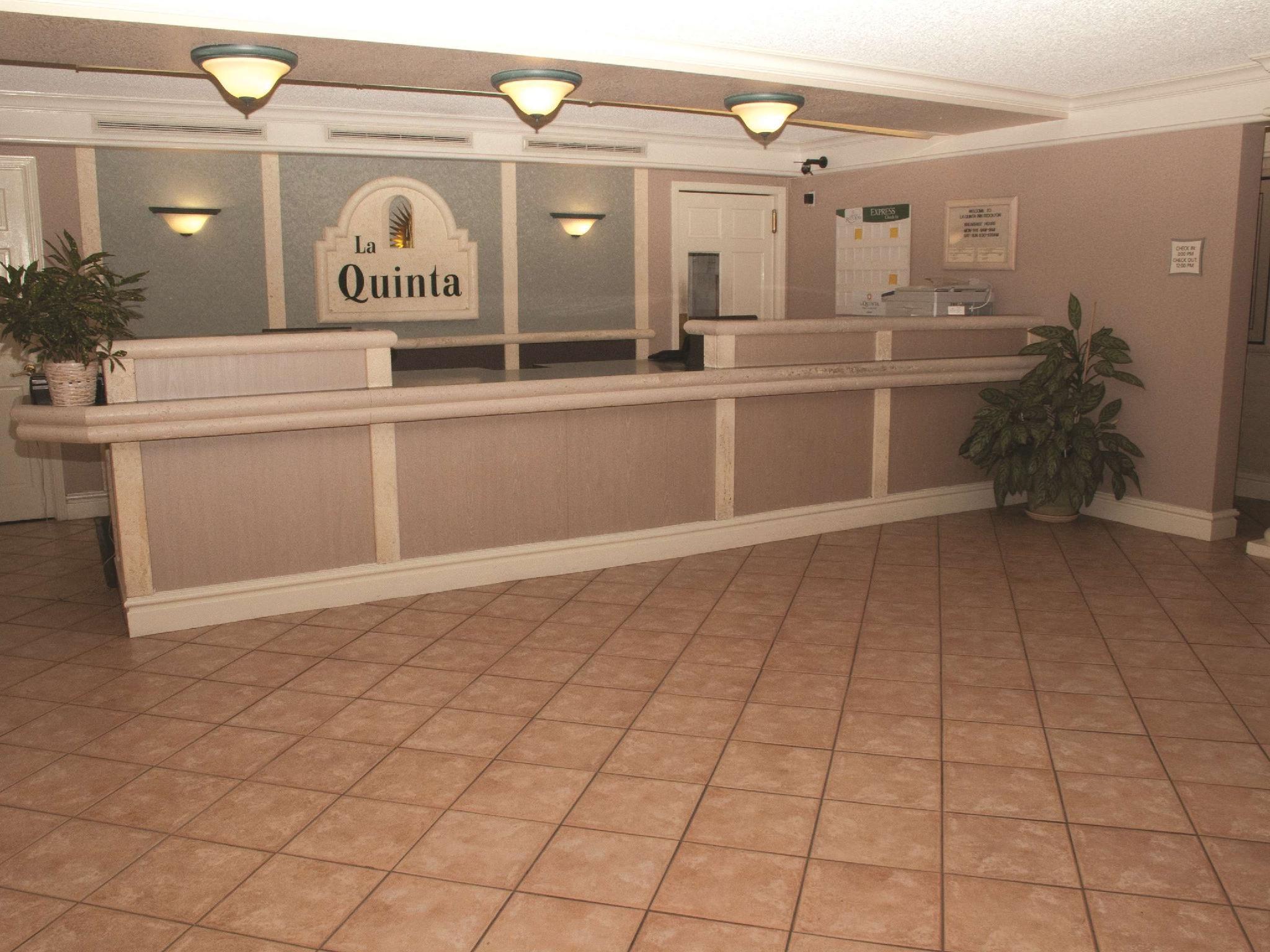 La Quinta Inn By Wyndham Stockton Buitenkant foto