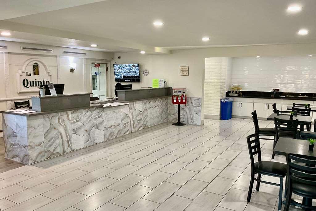 La Quinta Inn By Wyndham Stockton Interieur foto
