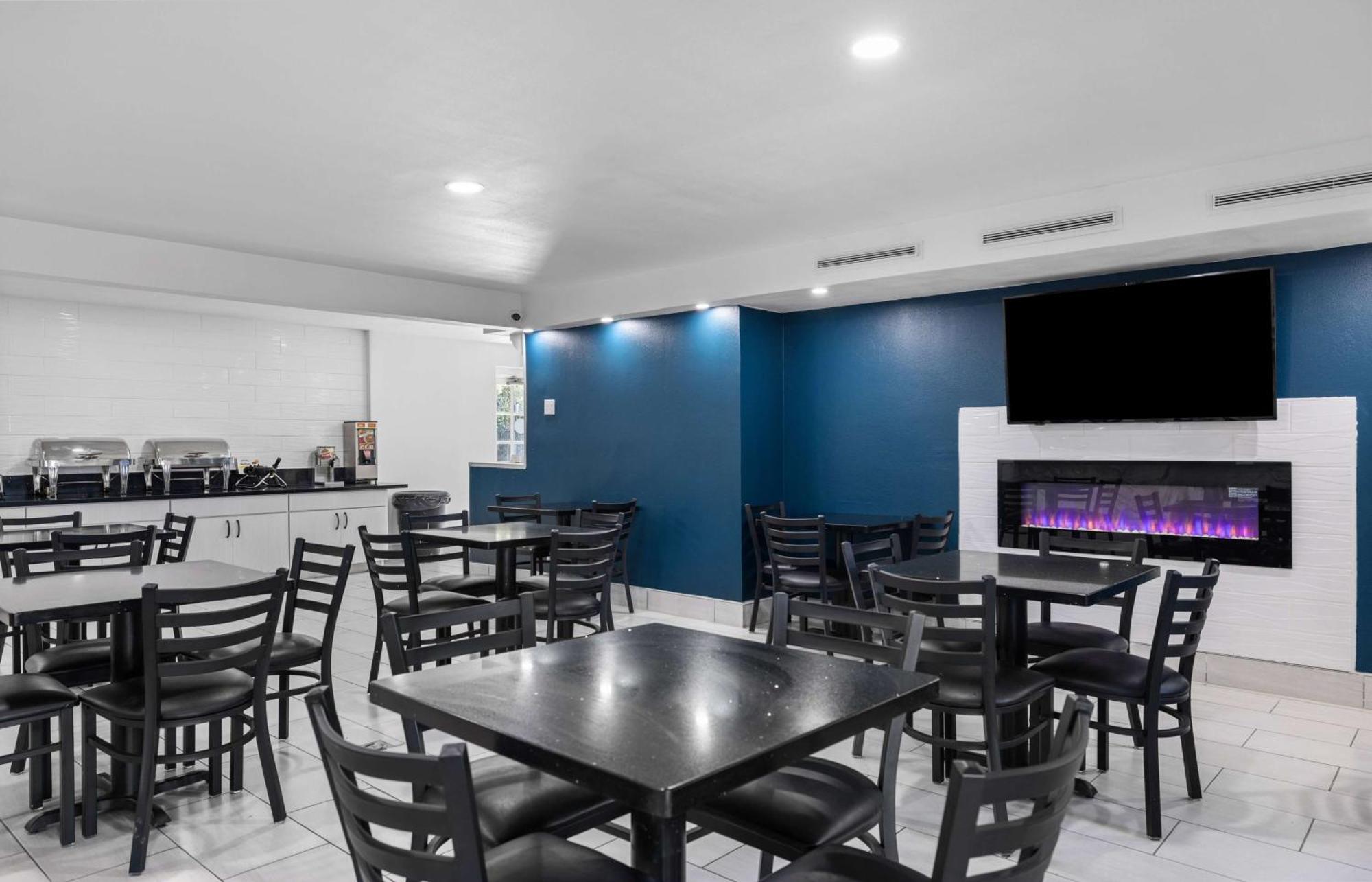 La Quinta Inn By Wyndham Stockton Buitenkant foto