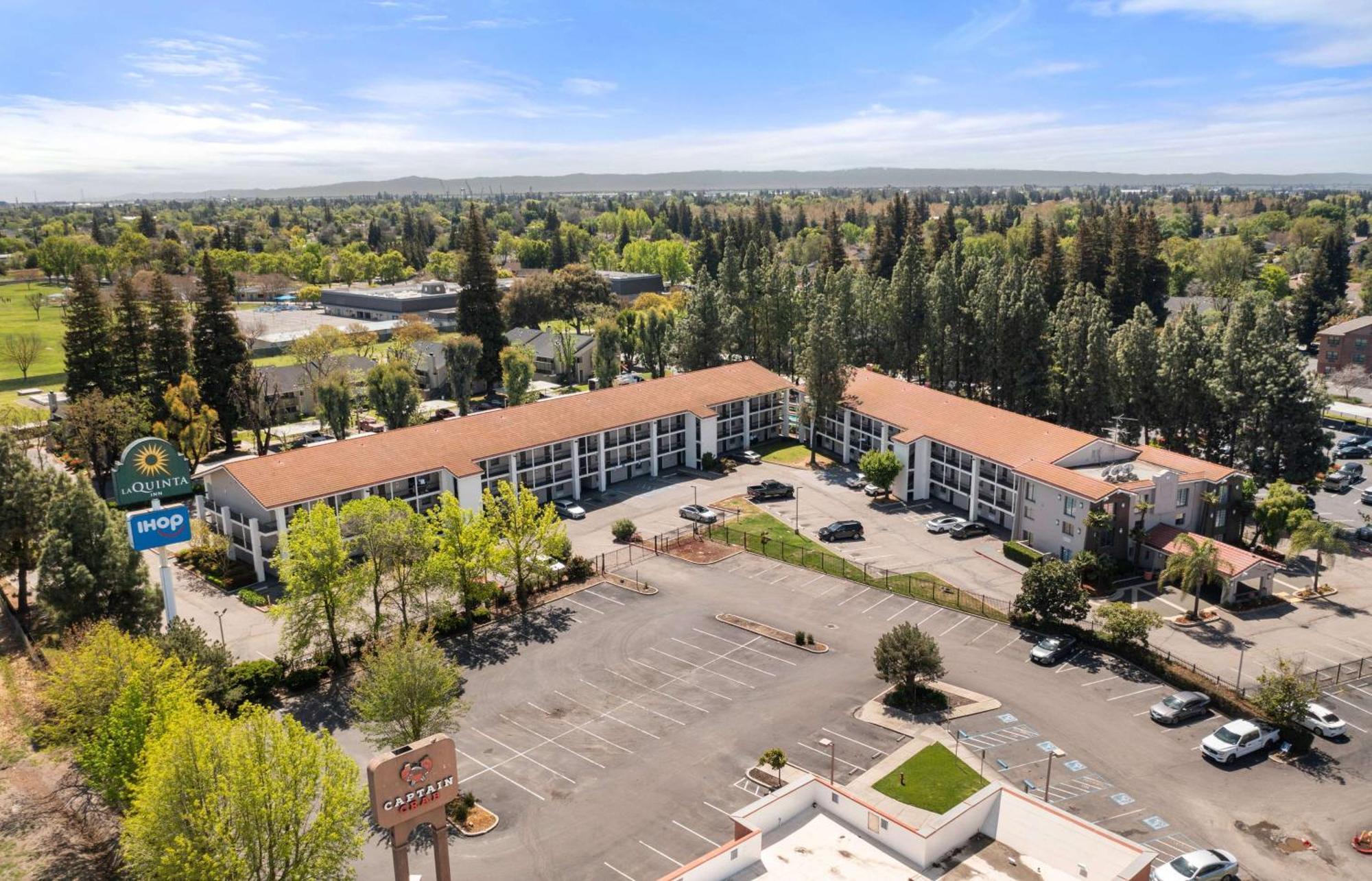 La Quinta Inn By Wyndham Stockton Buitenkant foto