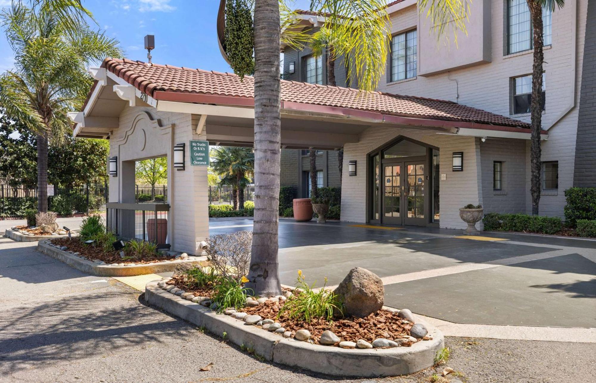 La Quinta Inn By Wyndham Stockton Buitenkant foto