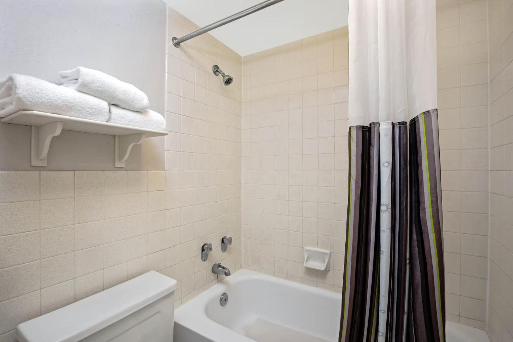 La Quinta Inn By Wyndham Stockton Buitenkant foto